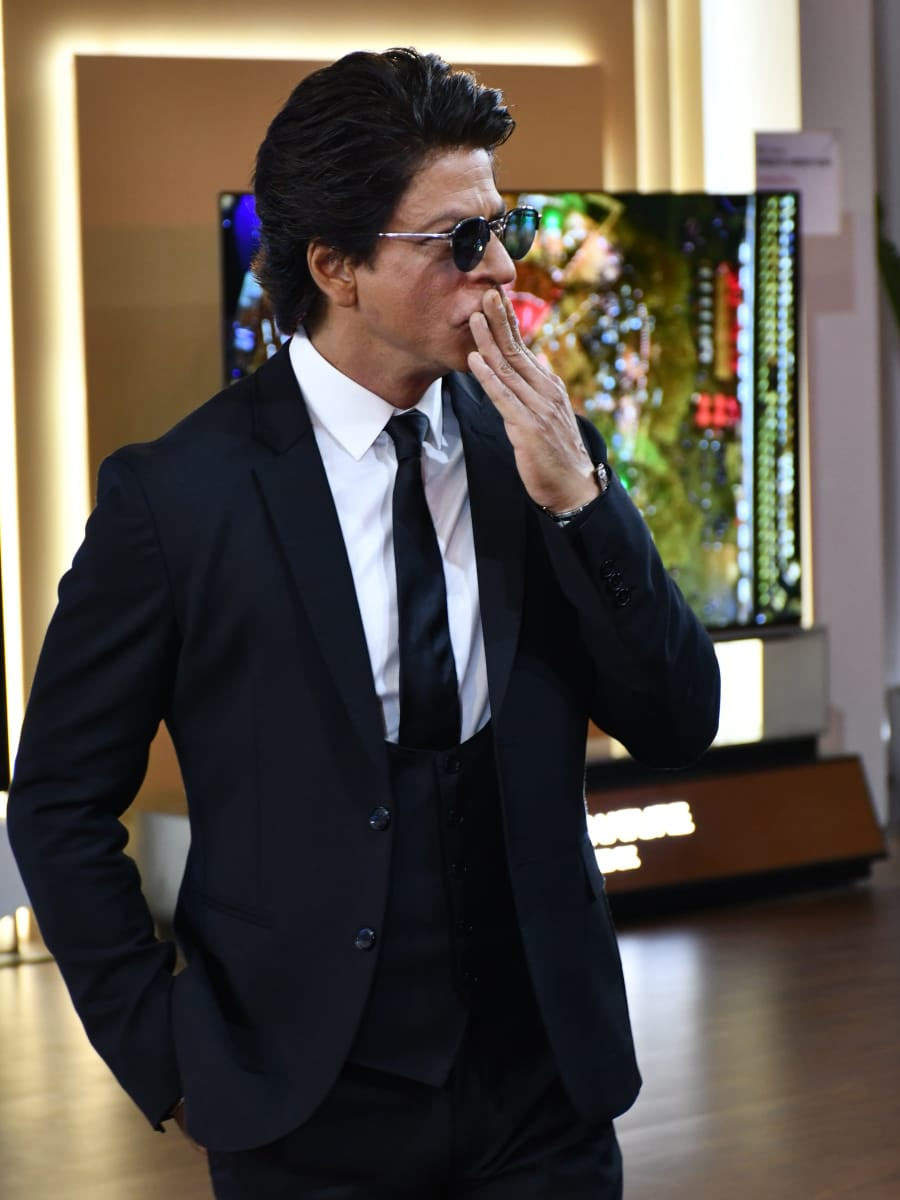 Shah Rukh Khan clicked at an event in Delhi earlier today | Filmfare.com