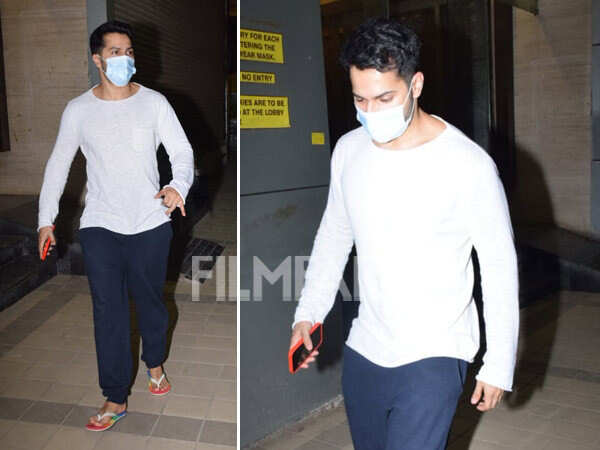 Varun dhawan style t shirt hotsell
