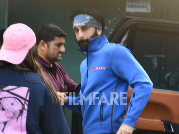 New dad Ranbir Kapoor gets clicked in the city