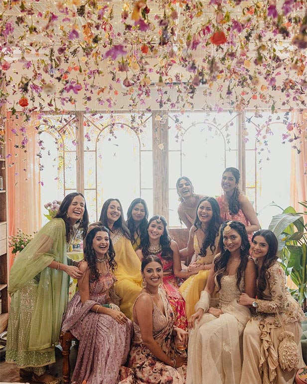 Alia Bhatt Instagram - Alia Ranbir Wedding Family Picture