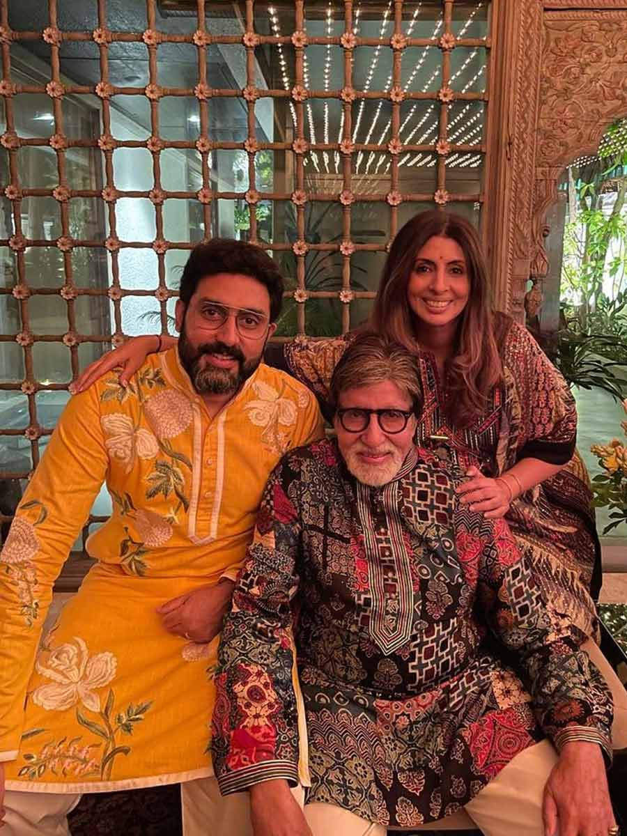 Amitabh Bachchan Birthday Inside picture