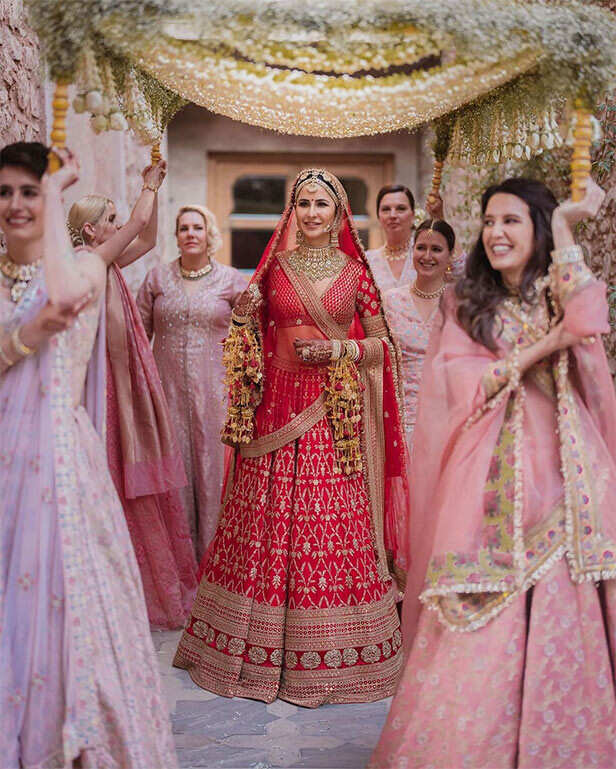 Bollywood-Approved Wedding Looks to Inspire Your Bridal Outfits |  Filmfare.com