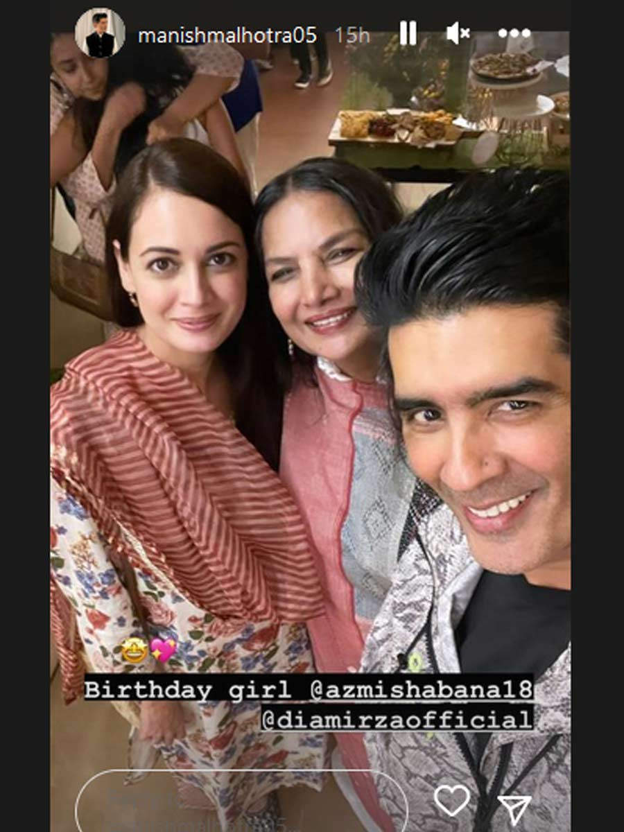 Shabana Azmi Celebrating her birthday with Dia Mirza and Manish Mlhotra.