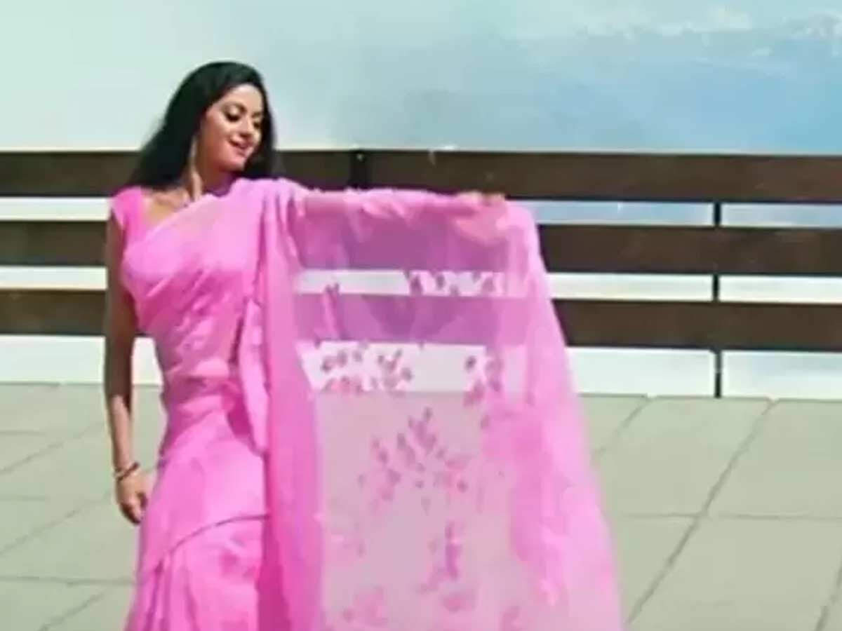 Sri devi - mul cotton embroidered saree