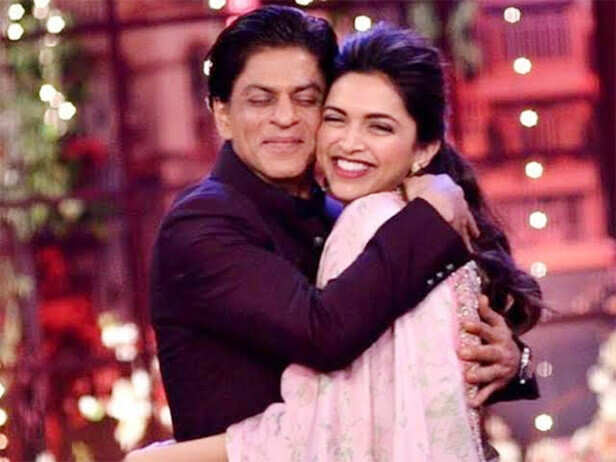 Deepika Padukone's Comment On Shah Rukh Khan's New Pics Sums Up Everyone's  Reaction