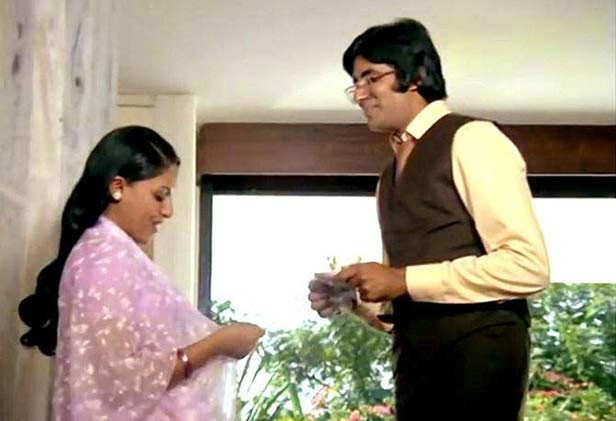 Jaya Bachchan Movie: Chupke Chupke