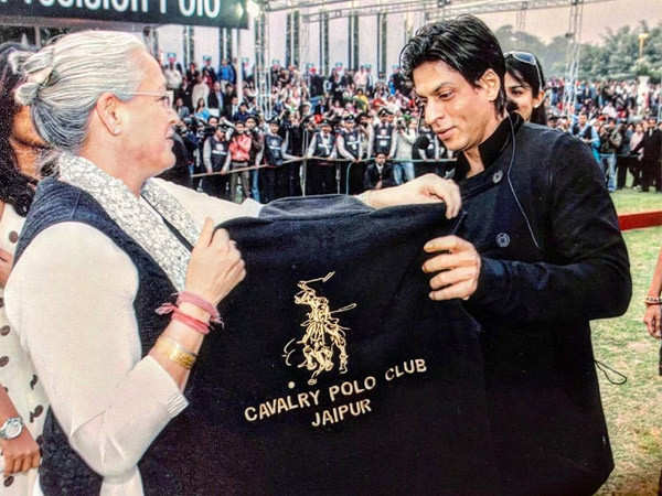 Nafisa Ali shares throwback pic of Shah Rukh Khan and Priyanka Chopra Jonas from a polo event