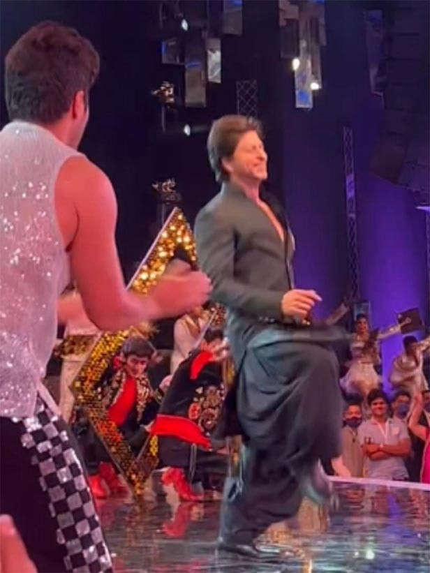 Shah Rukh Khan Varun Dhawan Ranveer Singh NMACC