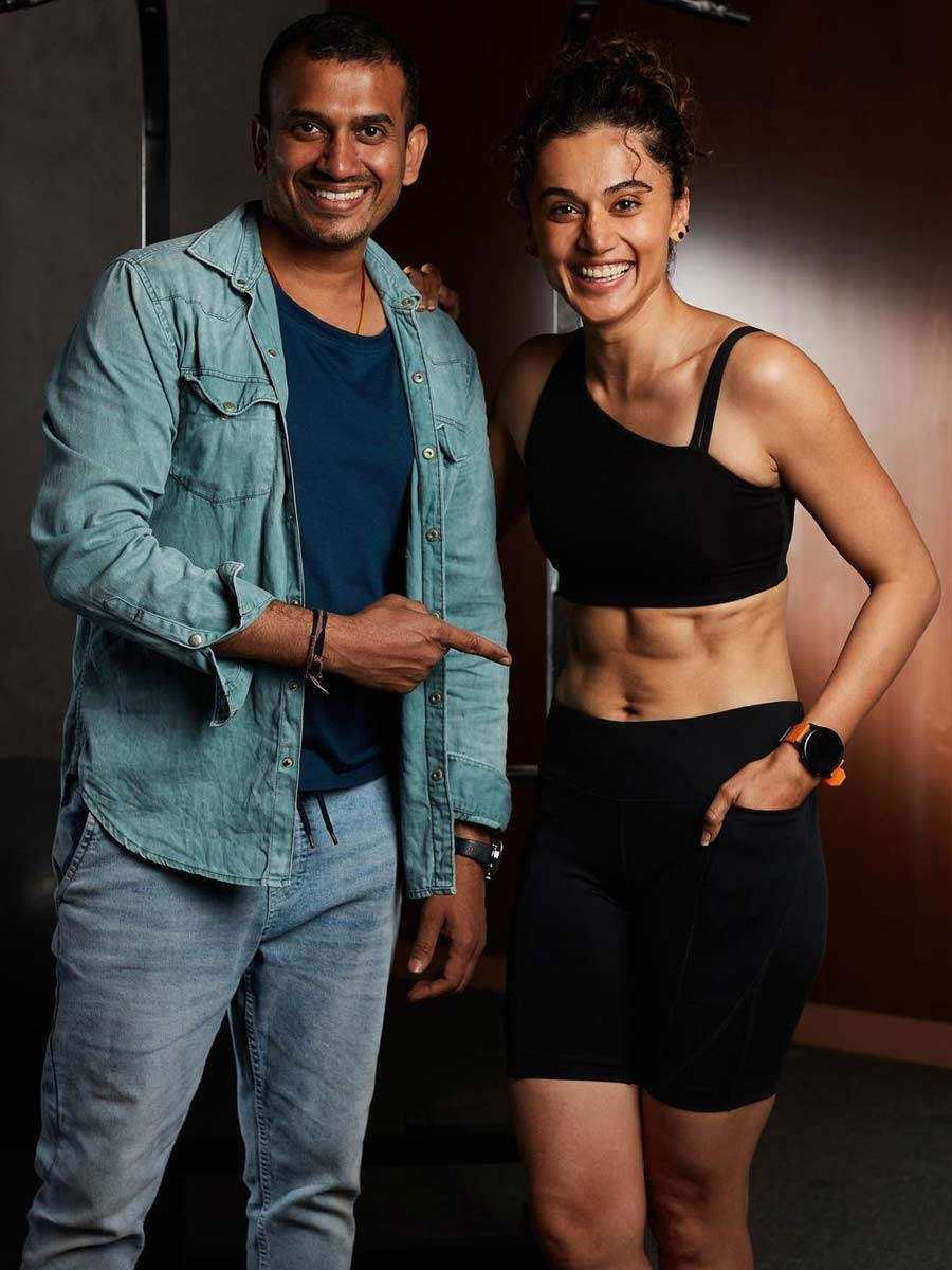 Taapsee Pannu's new pic with her trainer is serving fitness goals ...