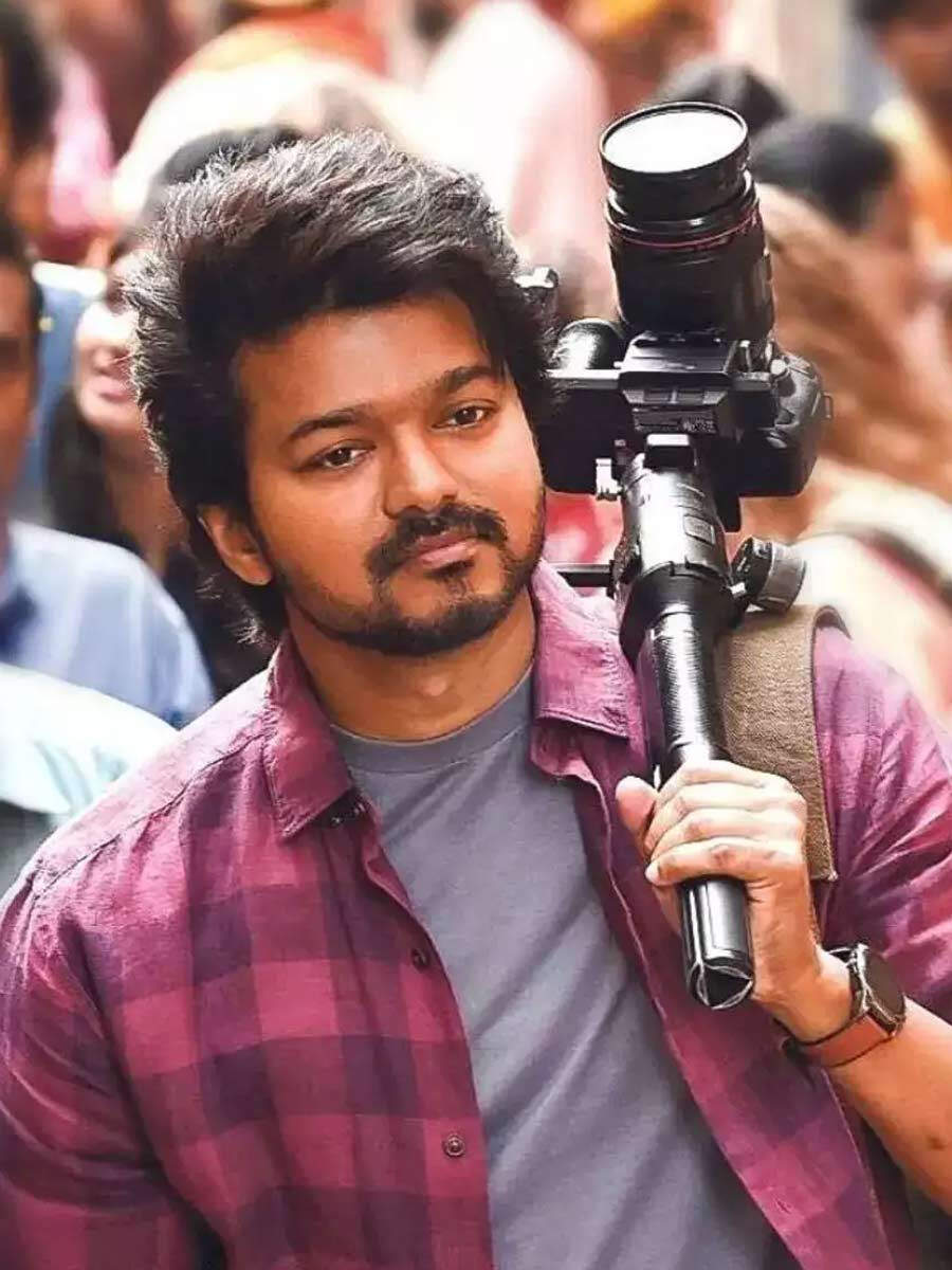 Thalapathy Vijay makes his Instagram debut, gains one million ...