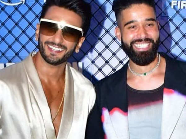 Ranveer Singh turns up the magic at AP Dhillon’s premiere, watch inside
