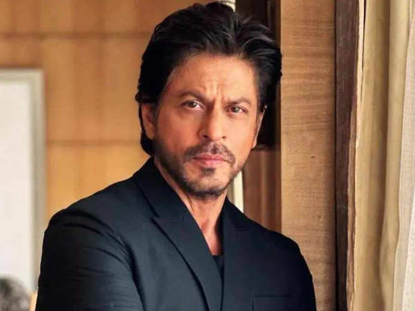 Shah Rukh Khan’s handwritten essay from him college days goes viral, read inside