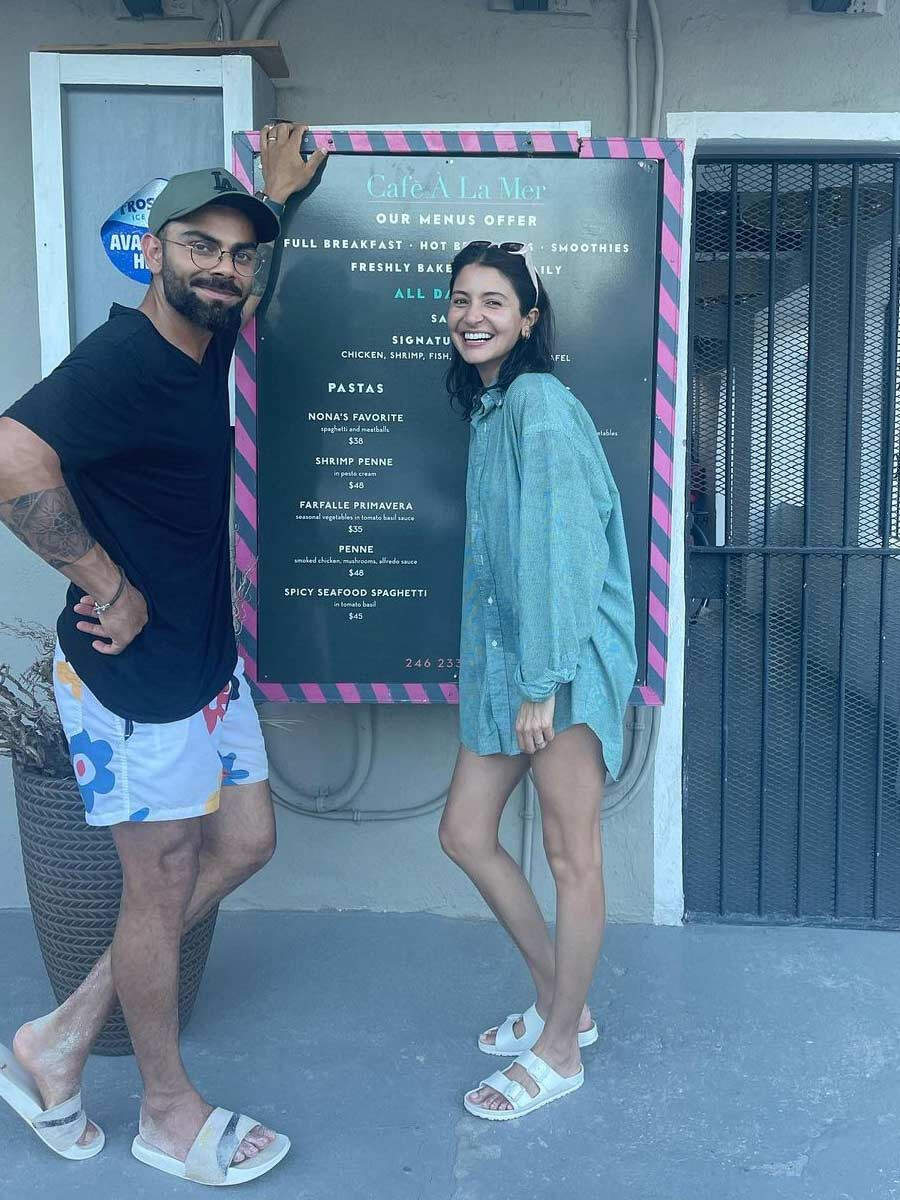 Major missing - London city & coffee walks, says Anushka Sharma, sharing  shots with Virat Kohli