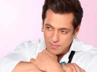 Salman Khan wraps-up the shooting for Kisi Ka Bhai Kisi Ki Jaan, shares new look from the film