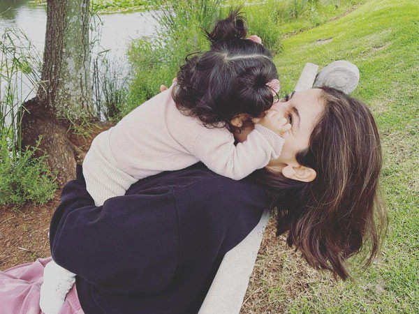 Anushka Sharma shares a lovely picture with her daughter Vamika on her second birthday