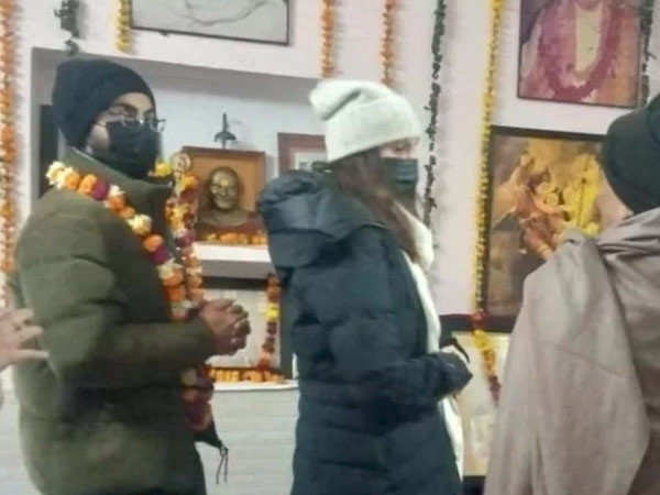 Check out these viral pictures of Anushka Sharma and Virat Kohli visiting an ashram in Vrindavan