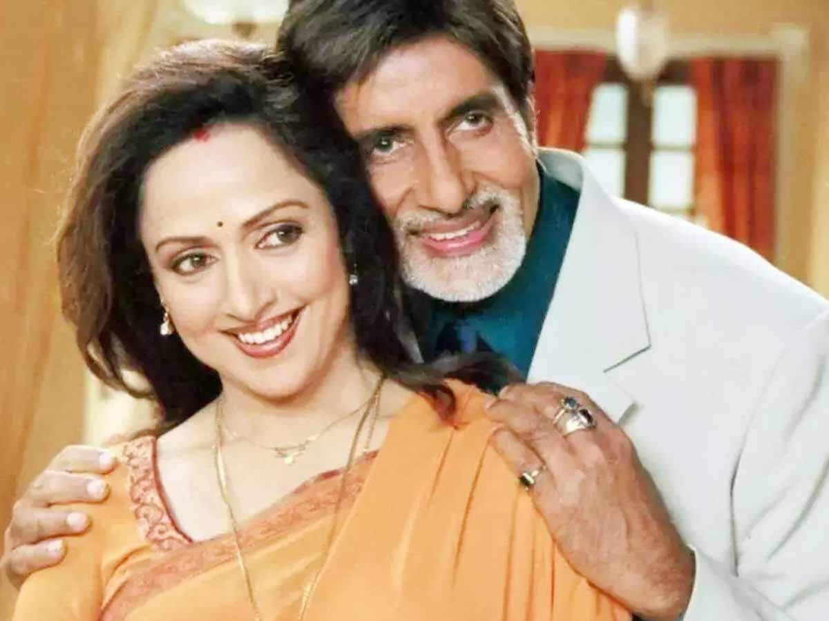 Hema Malini reveals she was initially hesitant to play a mother of four in  Baghban | Filmfare.com