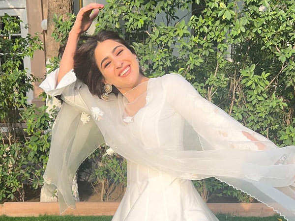 Sara Ali Khan on being friends with Janhvi Kapoor and this generation not having catfights