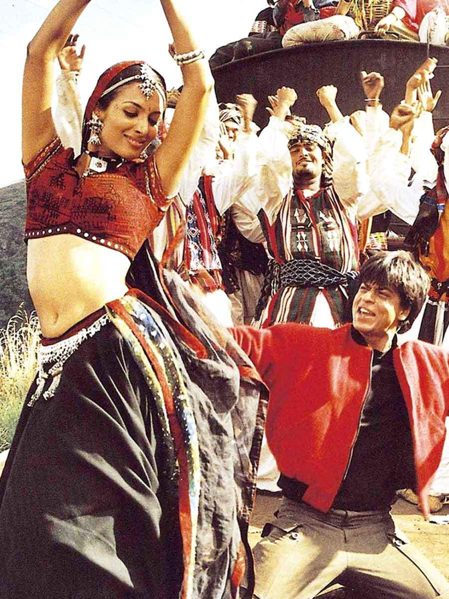 AskSRK on Twitter: Shah Rukh Khan on completing 31 years in Bollywood, Penn  Masala's White House performance of Chaiyya Chaiyya for PM Modi