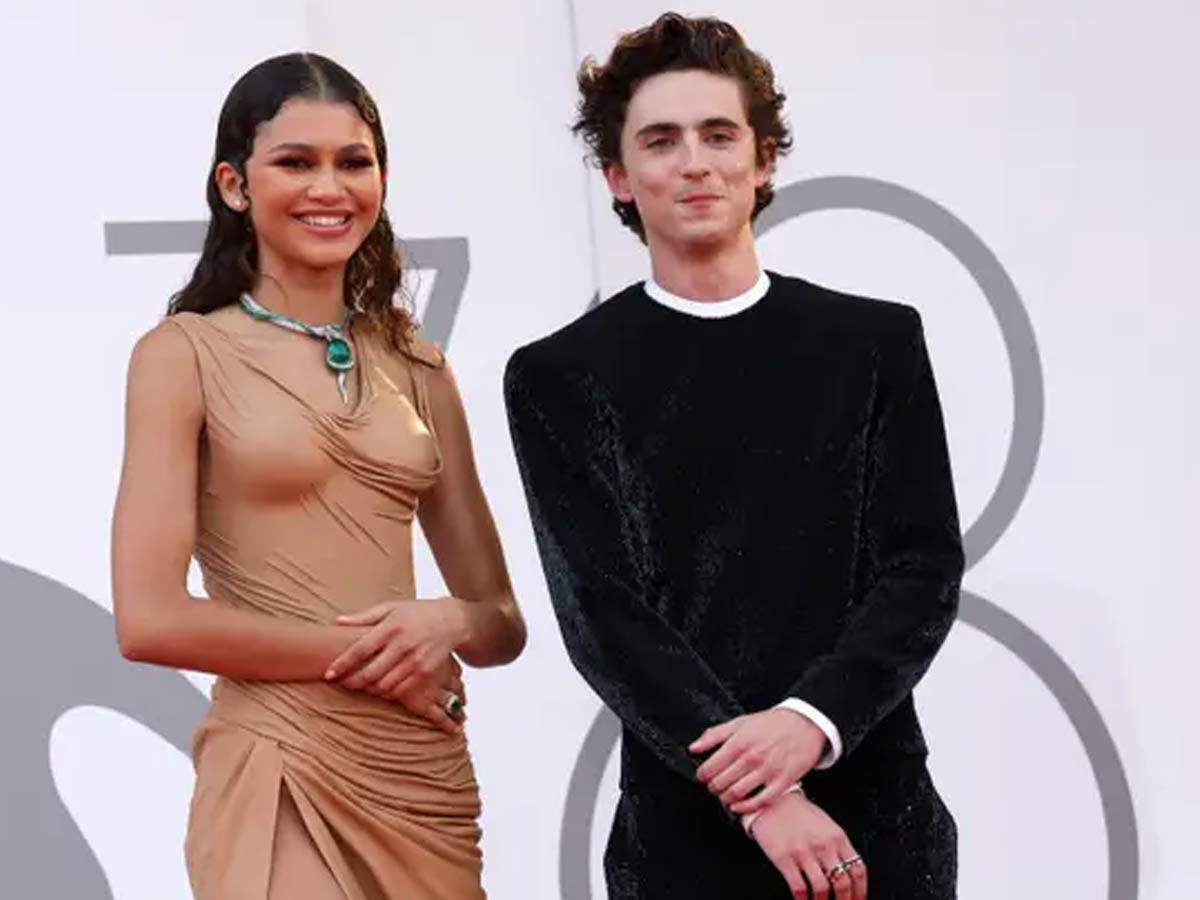 Zendaya and Timothée Chalamet dance their hearts out at a party ...