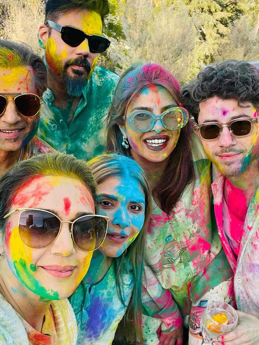 Priyanka Chopra Jonas Nick Jonas Preity Zinta Holi 