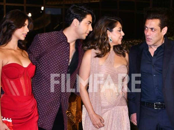 Salman Khan joins Shah Rukh Khan's family at the NMACC opening. See pics:
