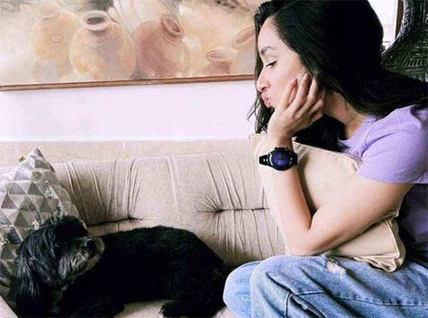 Shraddha Kapoor’s love for dogs knows no bounds