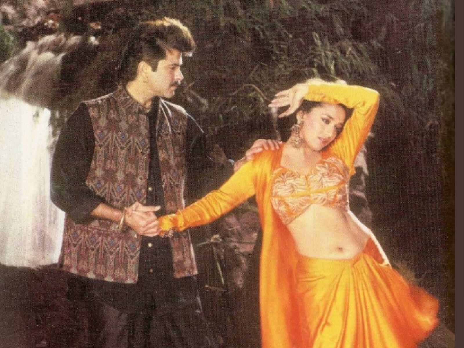 Madhuri Dixit Birthday Ek Do Teen 