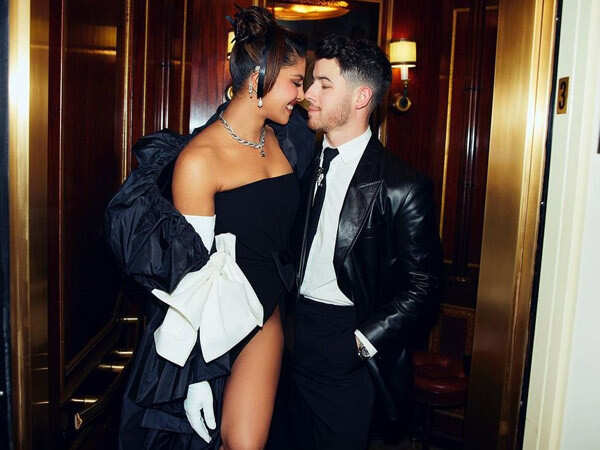 Nick Jonas Has This Rule For When Priyanka Chopra Wears A Giant Dress