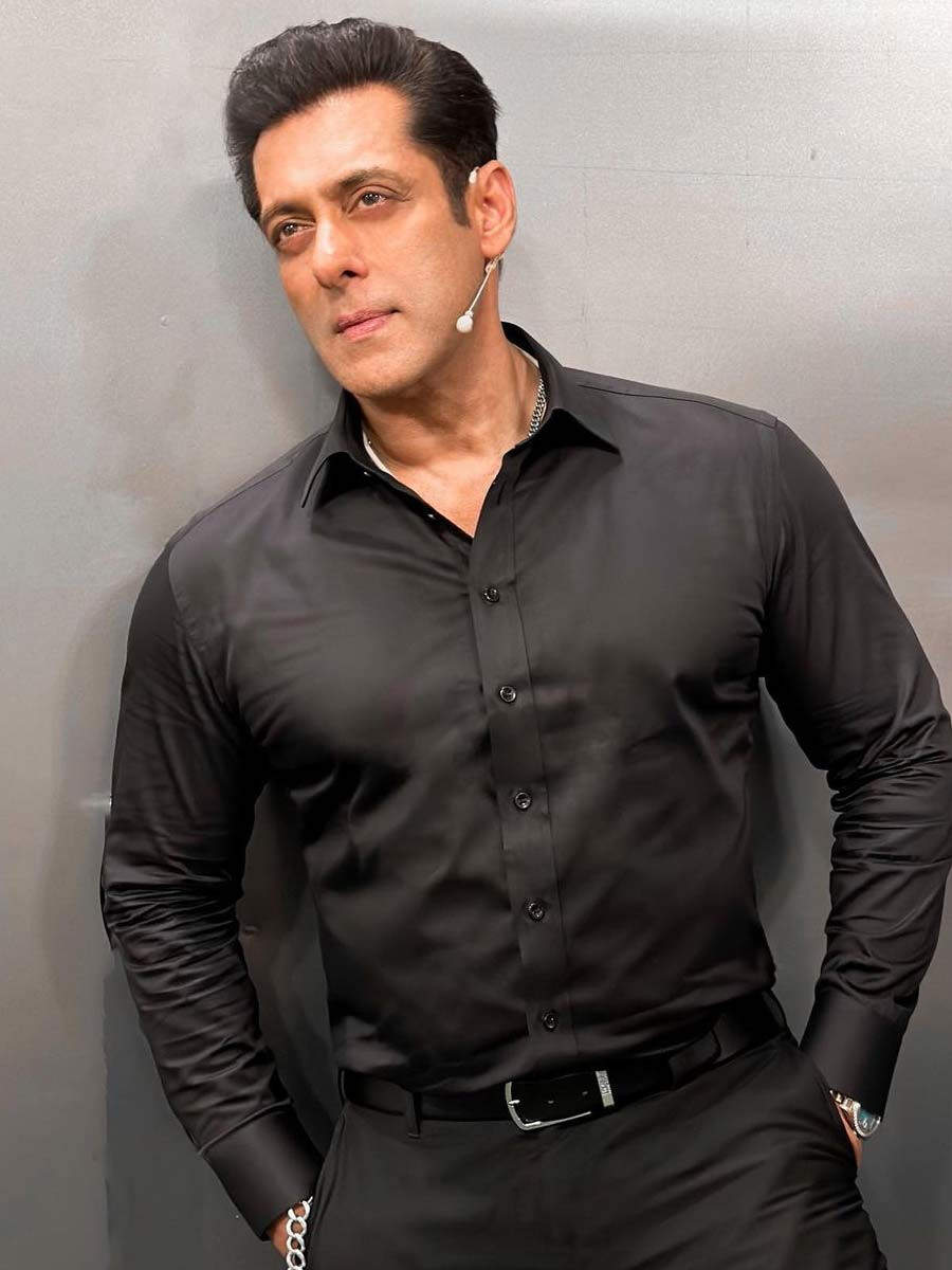 Salman Khan Shows Off His Impressive Physique In New Instagram Post Salman Khan Shows Off His Impressive Physique In New Instagram Post