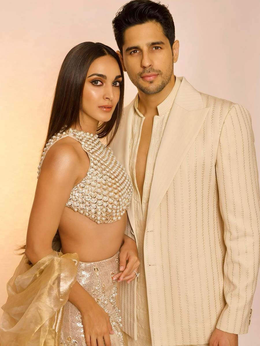 Kiara Advani and Sidharth Malhotra celebrate their first Karwa Chauth |  Filmfare.com