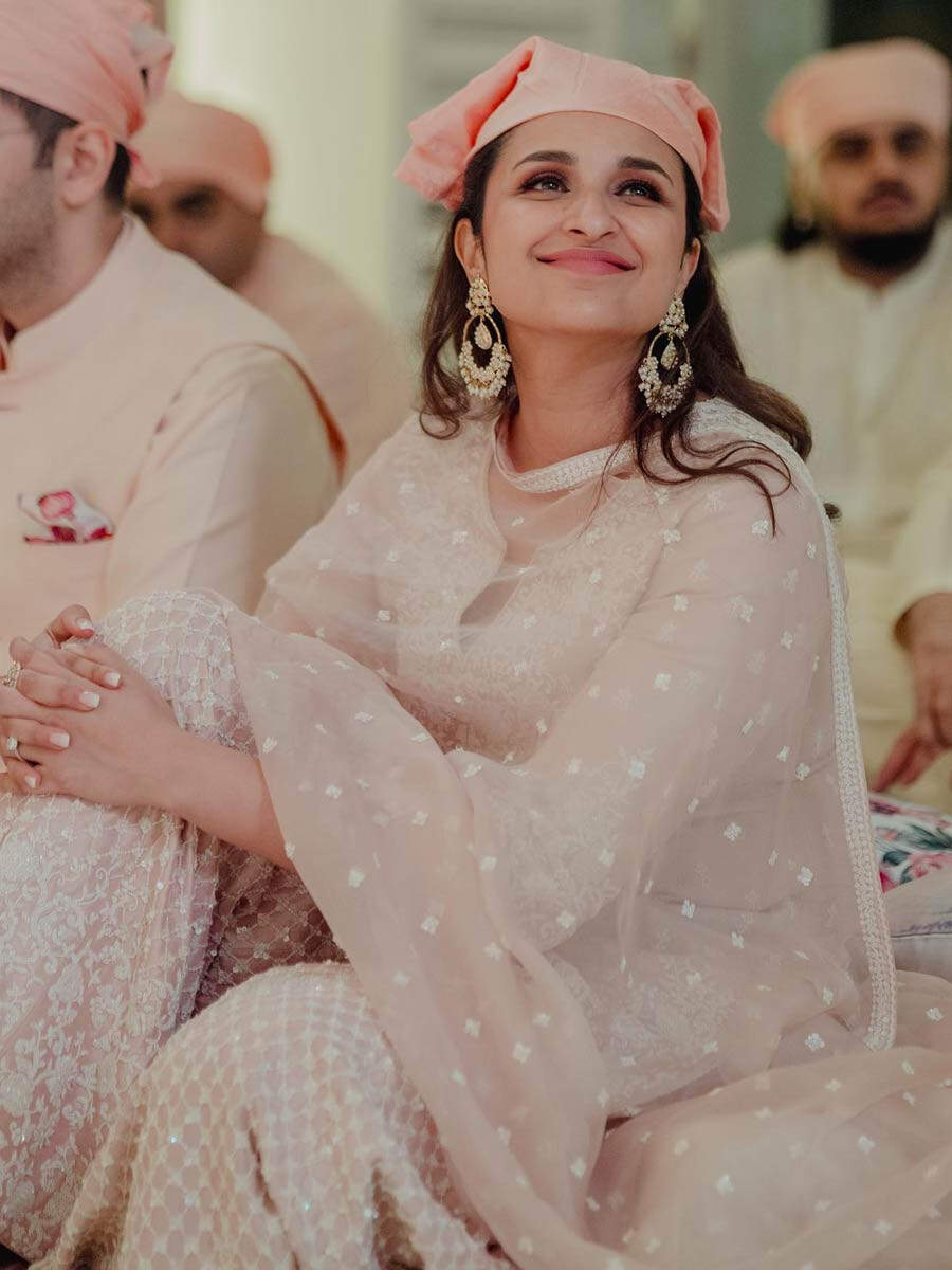 Parineeti Chopra Drops Dreamy Pics From Her Pre-wedding Festivities ...