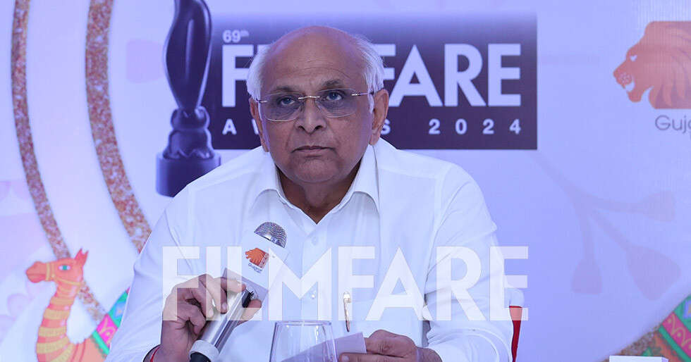 hon-ble-cm-of-gujarat-bhupendrabhai-patel-at-the-filmfare-awards-2024