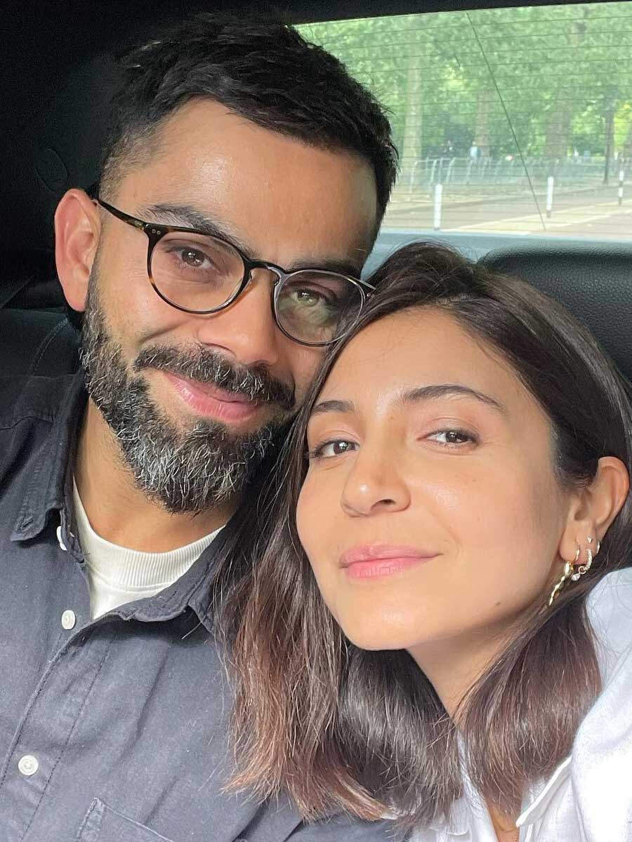 Virat Kohli lauds Anushka Sharma for balancing motherhood and acting career  | Filmfare.com