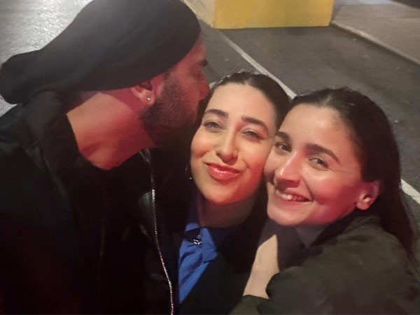 Karisma Kapoor shares pictures with Alia Bhatt and Ranbir Kapoor from New York; see here
