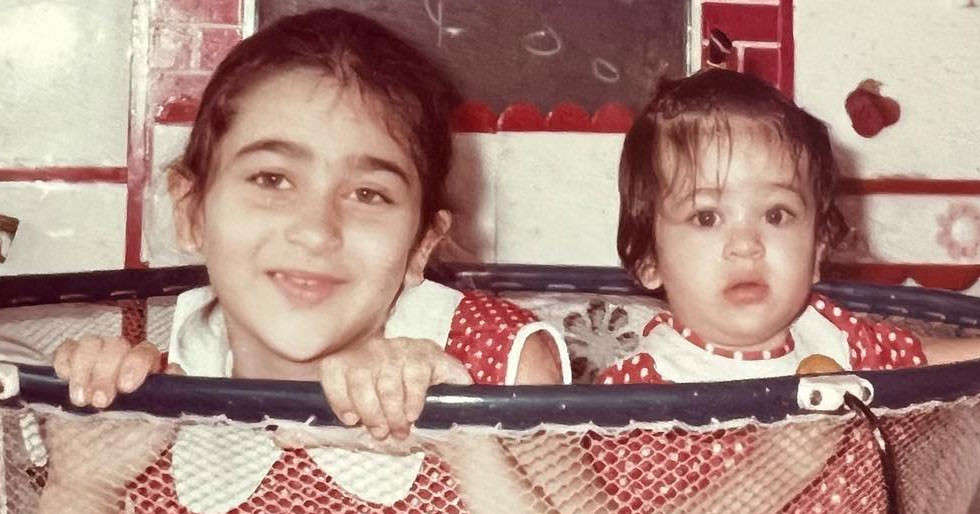 Karisma Kapoor wishes Kareena Kapoor Khan with an unseen childhood pic