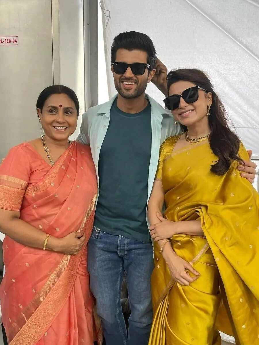 Vijay Deverakonda Treats Fans With His Good Looks From 'Kushi' Sets; Watch