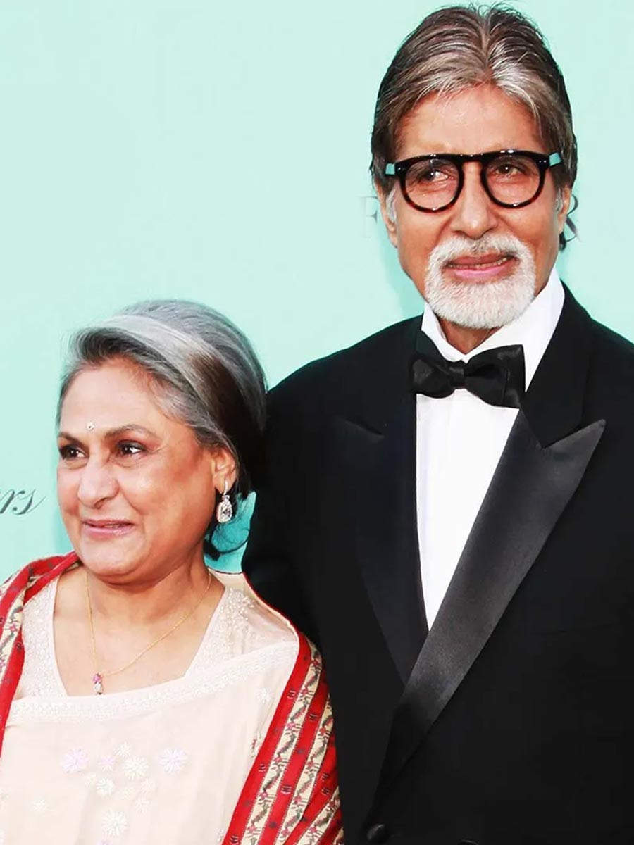 Amitabh Bachchan had a quiet midnight bring-in for Jaya Bachchan’s ...