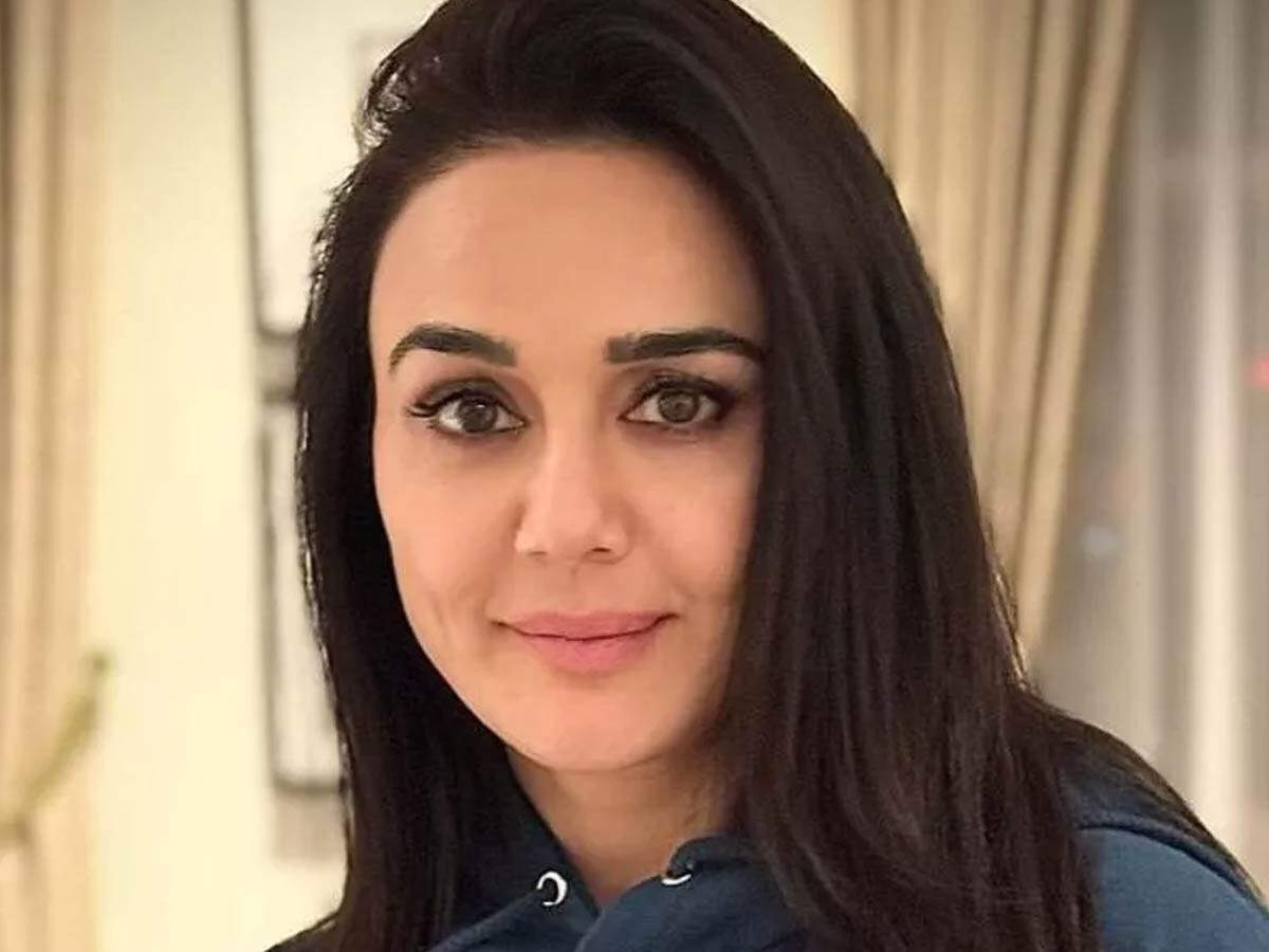 Preity Zinta shares a throwback picture of her first photoshoot; see ...