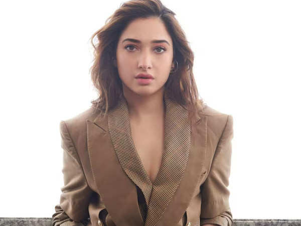 Tamannaah Bhatia reportedly summoned over illegal IPL streaming