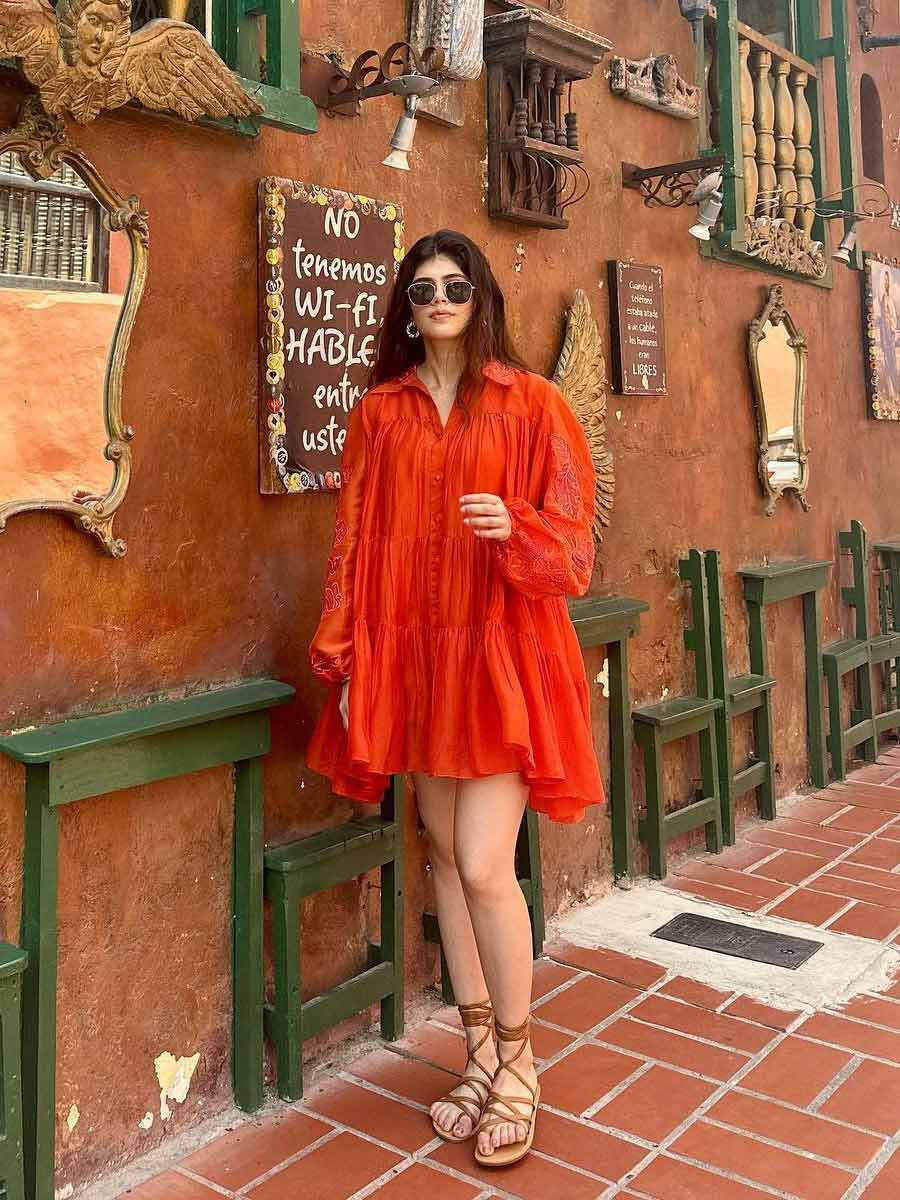 Ananya Panday Sanjana Sanghi