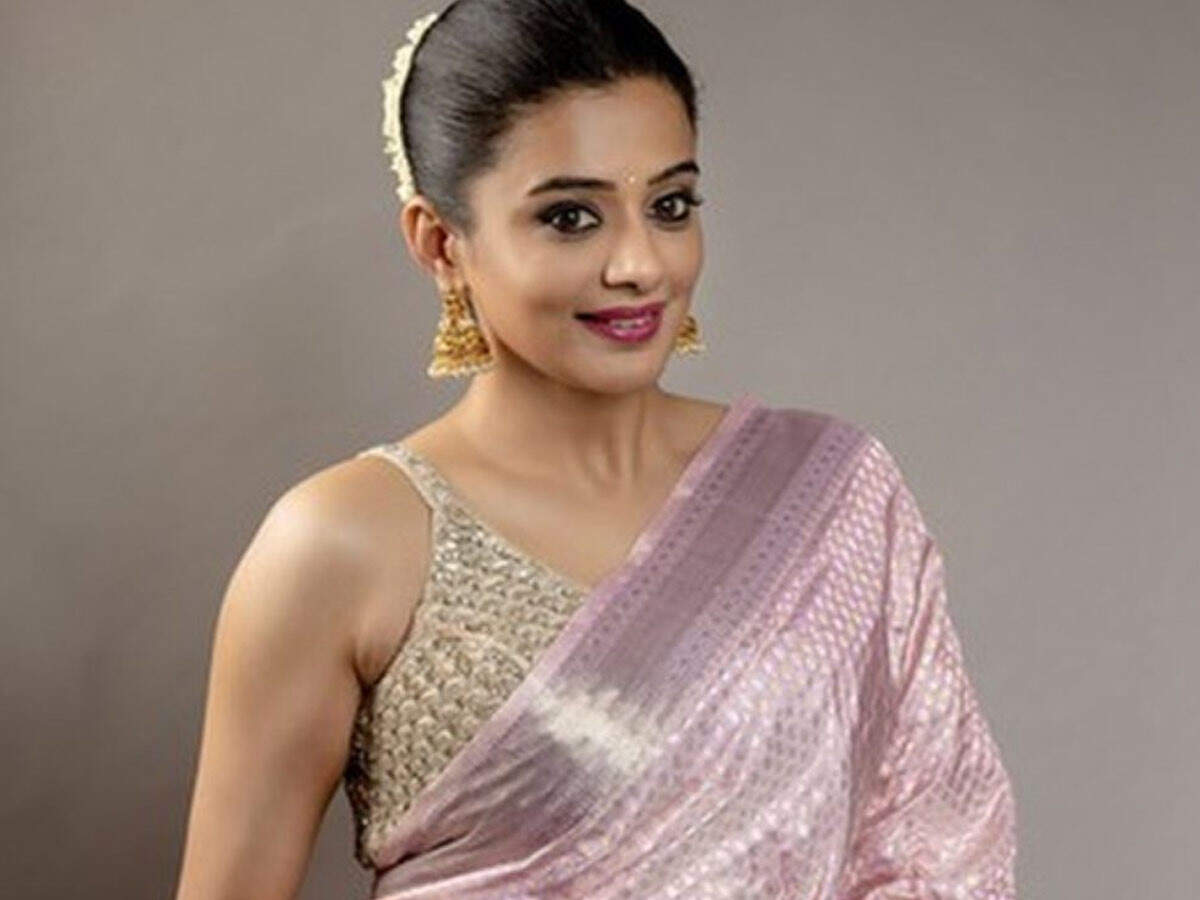 Priyamani Priyamani Priyamani