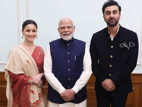Alia Bhatt Shares Pictures From Her Meeting With PM Modi