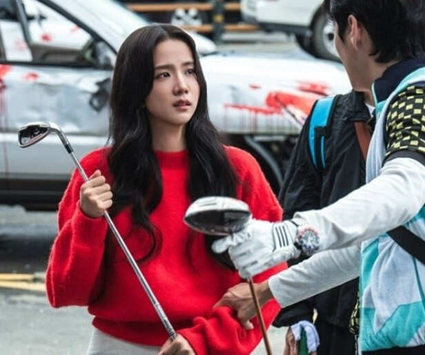 jisoo newtopia