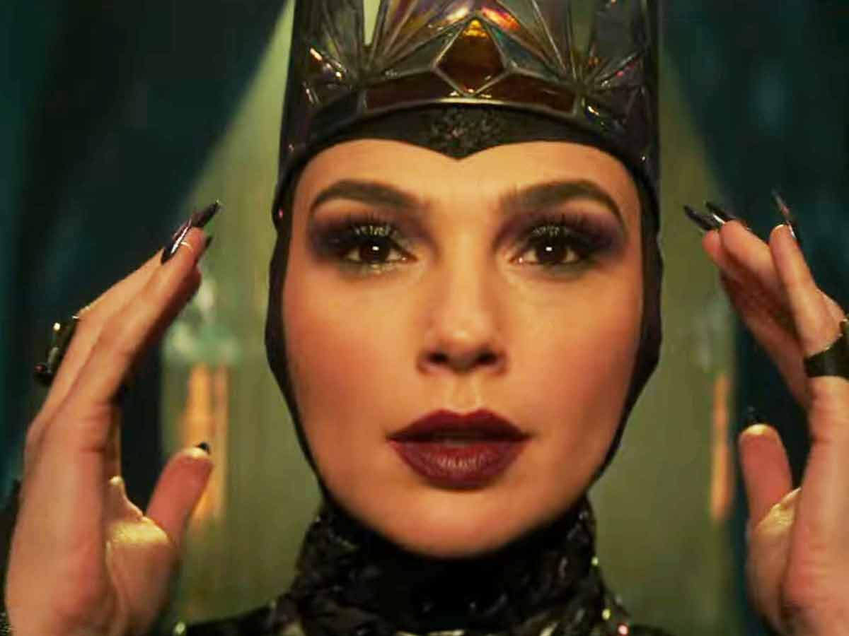 Snow White OTT Release: When & Where To Watch Rachel Zegler’s Magical Tale Online 3 snowwhitetrailer11733315268