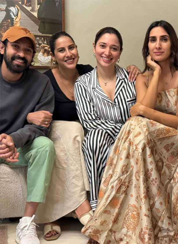 Tamannaah Bhatia hosts a Christmas get-together with friends