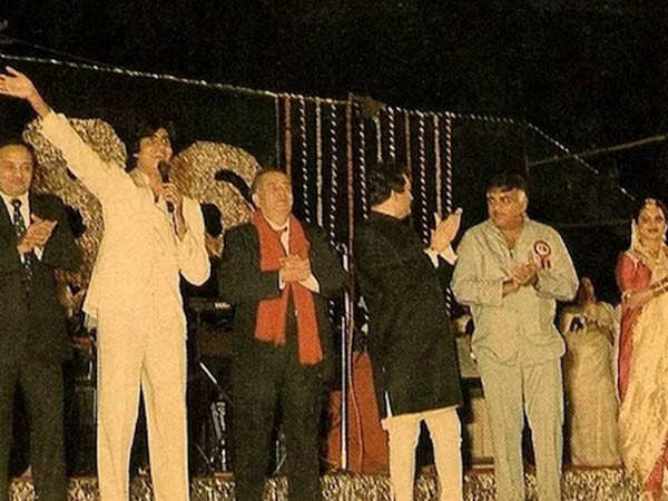 Amitabh Bachchan Shares A Throwback Pic Featuring Raj Kapoor, Rekha And ...