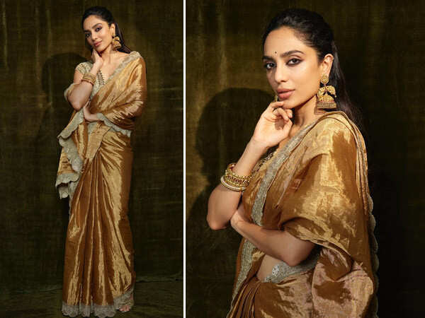 Gold Handloom Pure Silk Kanjivaram Saree with Brocade Weave – WeaverStory