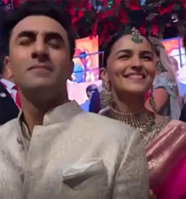 Ranbir Kapoor And Alia Bhatt's viral video