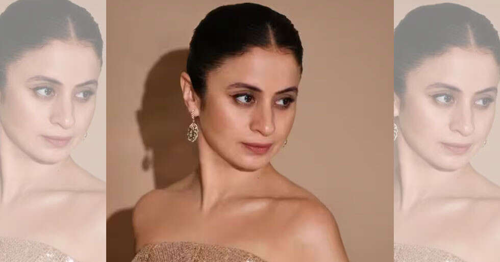 Rasika Dugal shares photos from her Mirzapur journey